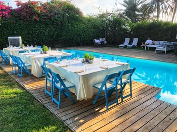 כסאות תכלת אירוע ארסוף1