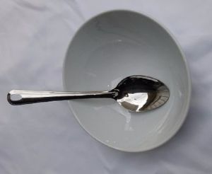 קערת הגשה צ'רציל+כף הגשה